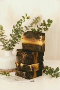 Дьогтярне мило з обліпиховою олією Tar soap