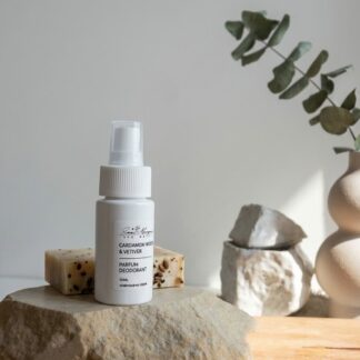 парфумований дезодорант Cardamom Woods & Vetiver